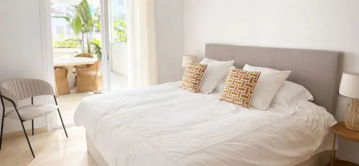 Краткосрочная аренда апартаментов на среднем этаже в Elviria 1