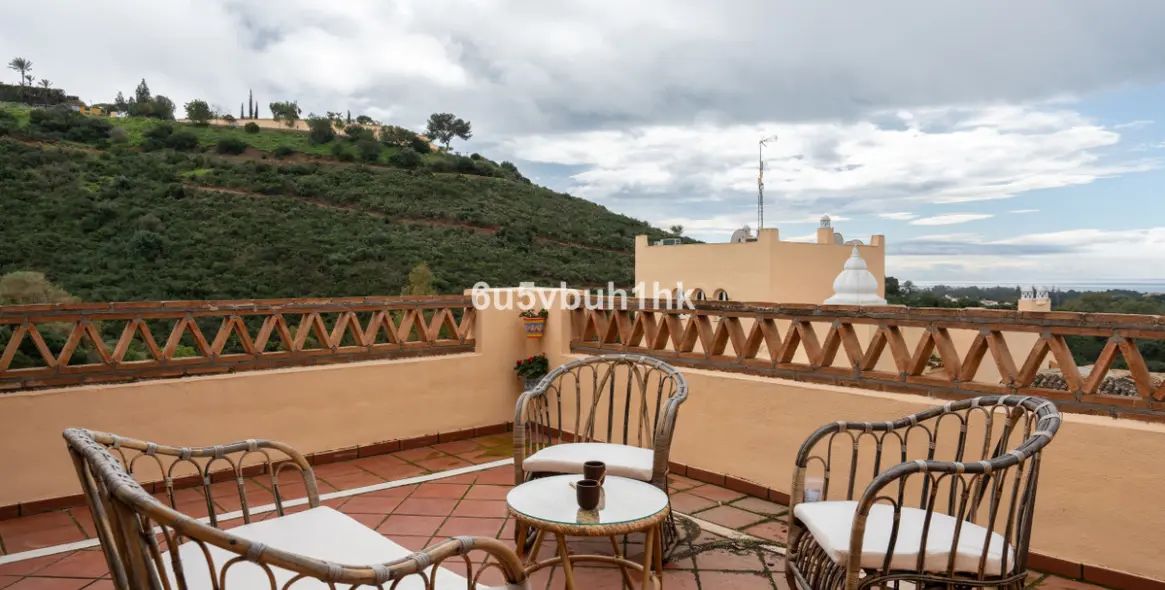 Долгосрочная аренда апартаментов на первом этаже в Marbella Este 17