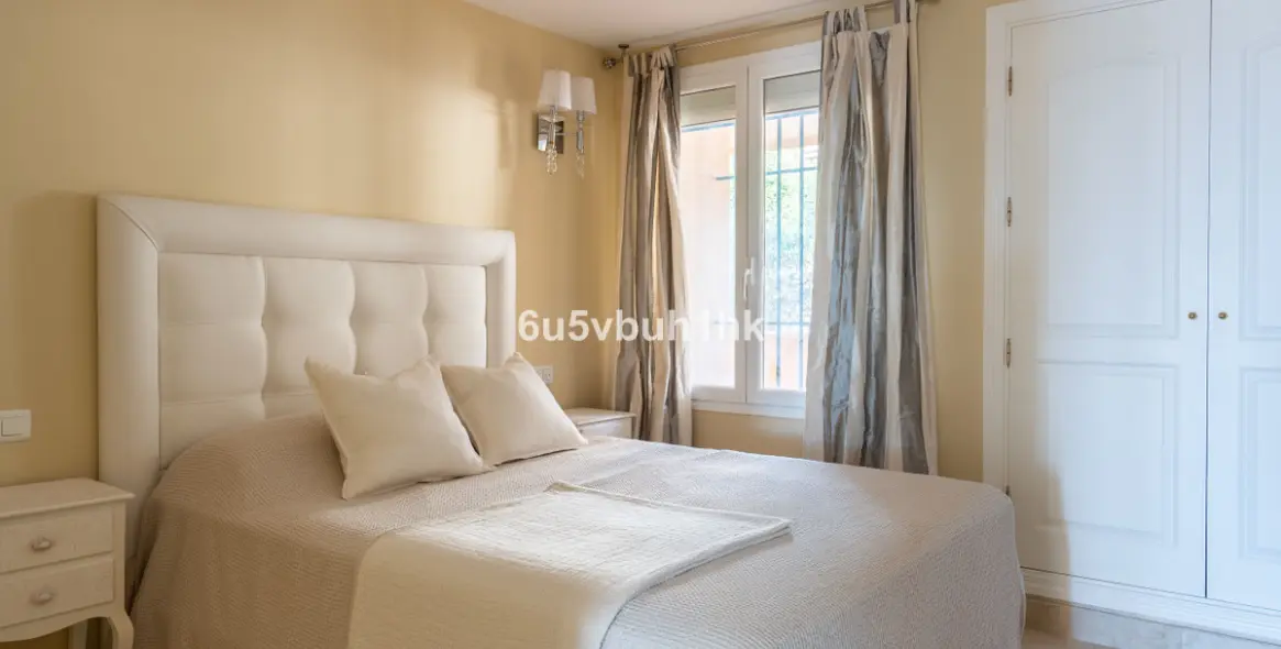 Долгосрочная аренда апартаментов на первом этаже в Marbella Este 24