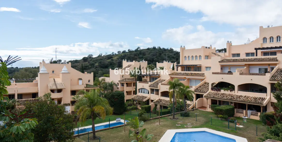 Долгосрочная аренда апартаментов на первом этаже в Marbella Este 29