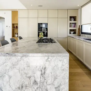 Long-term rent of detached villa in The Golden Mile