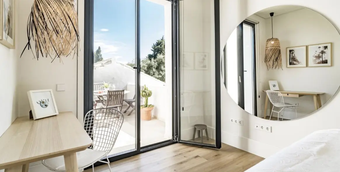 Long-term rent of detached villa in The Golden Mile 9