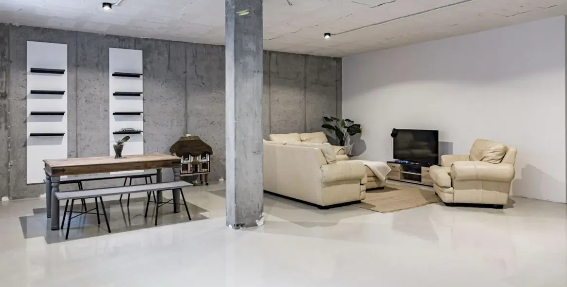 Long-term rent of detached villa in The Golden Mile 19