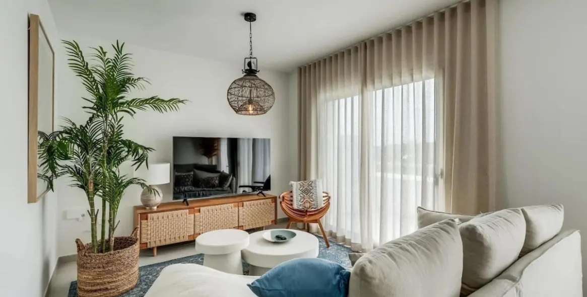 Долгосрочная аренда апартаментов на первом этаже в Cancelada 1