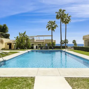 Long-term rent of ground floor apartment in Benahavís