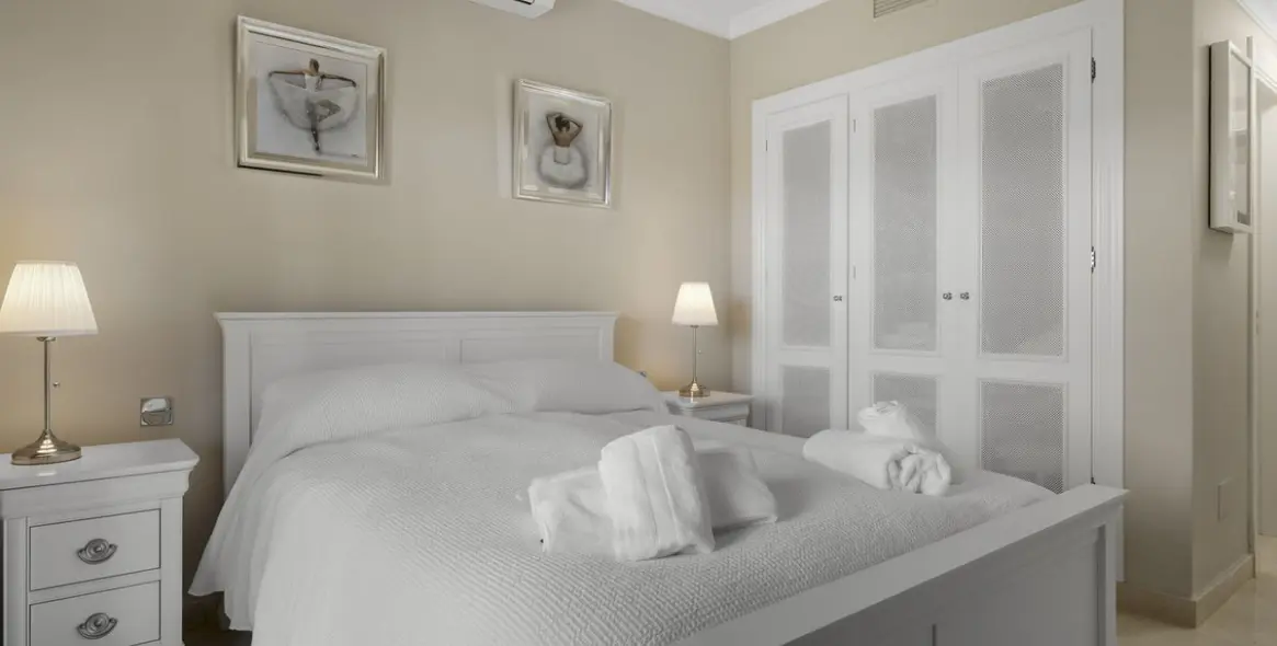 Long-term rent of ground floor apartment in Benahavís 20