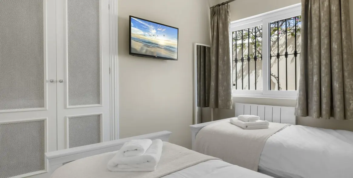 Long-term rent of ground floor apartment in Benahavís 27