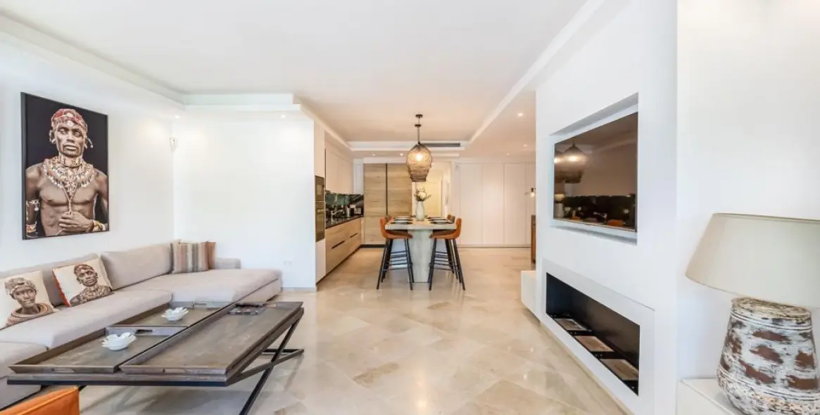 Долгосрочная аренда апартаментов на первом этаже в Puerto Banús 2