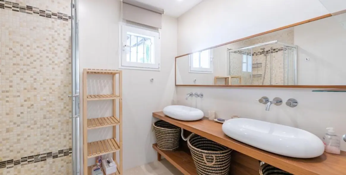 Долгосрочная аренда апартаментов на первом этаже в Puerto Banús 5