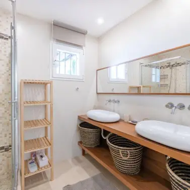 Долгосрочная аренда апартаментов на первом этаже в Puerto Banús