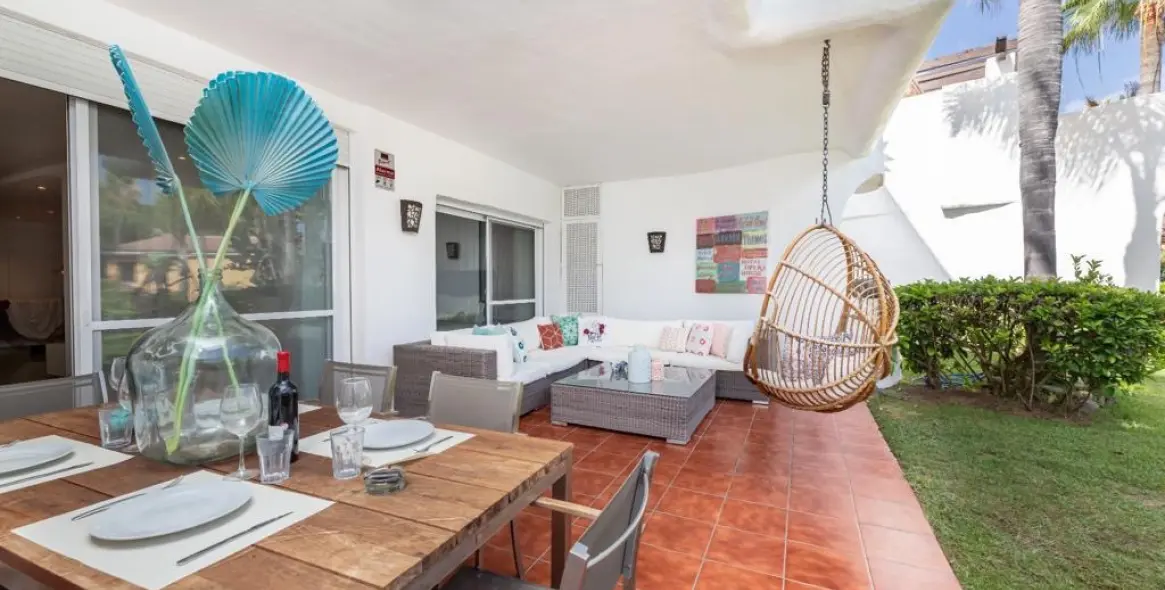 Долгосрочная аренда апартаментов на первом этаже в Puerto Banús 17