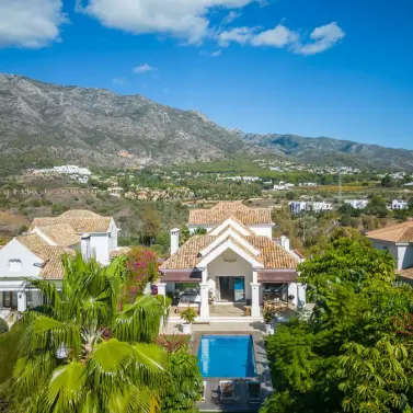 Long-term rent of detached villa in The Golden Mile