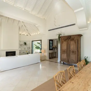 Long-term rent of detached villa in The Golden Mile