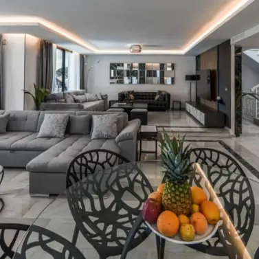 Alquiler a largo plazo de villa independiente en Nueva Andalucía