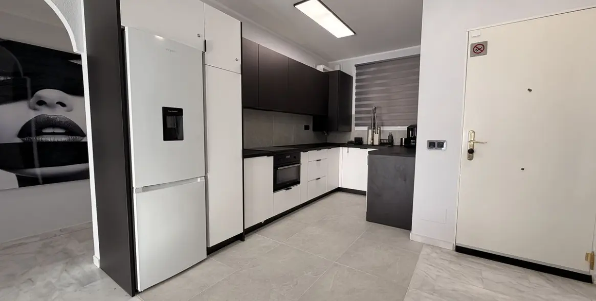 Продажа апартаментов на среднем этаже в Reserva de Marbella 2