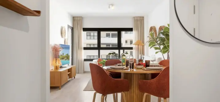 Sale of middle floor apartment in Estepona 4