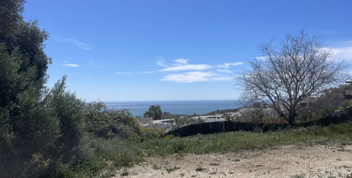 Venta de parcela residencial en Mijas 2