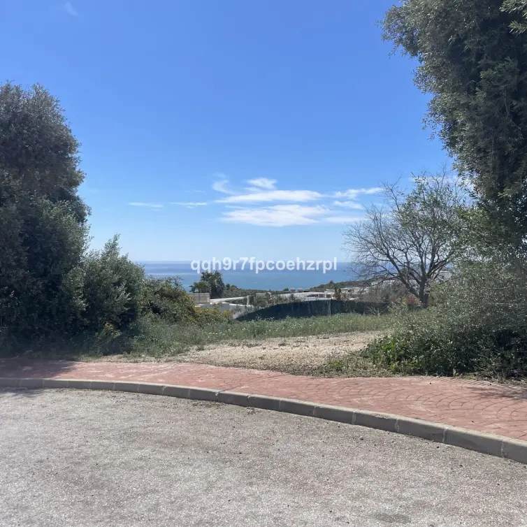 Venta de parcela residencial en Mijas