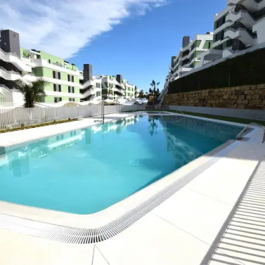 Sale of middle floor apartment in La Cala de Mijas