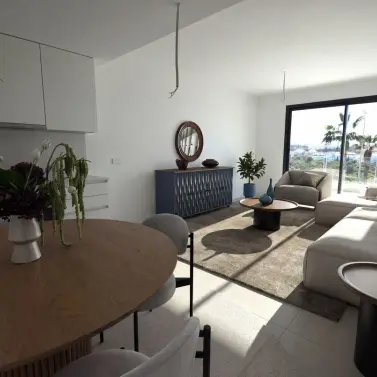 Sale of middle floor apartment in La Cala de Mijas