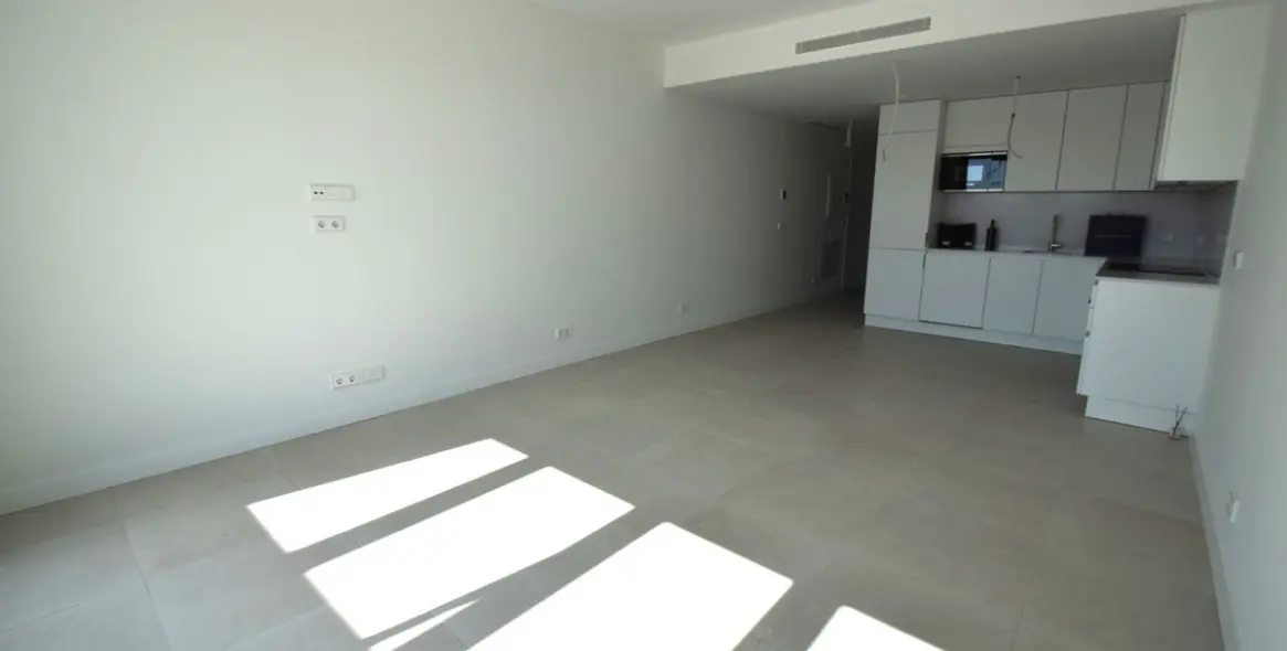 Sale of middle floor apartment in La Cala de Mijas 8