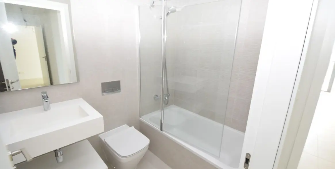 Sale of middle floor apartment in La Cala de Mijas 19