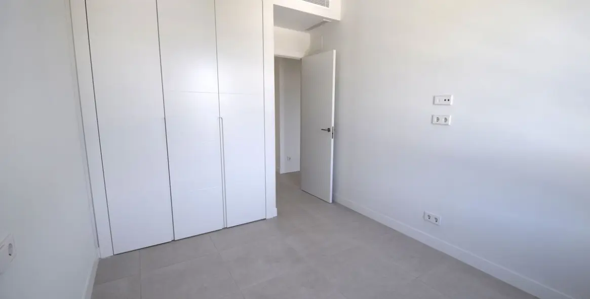 Sale of middle floor apartment in La Cala de Mijas 21
