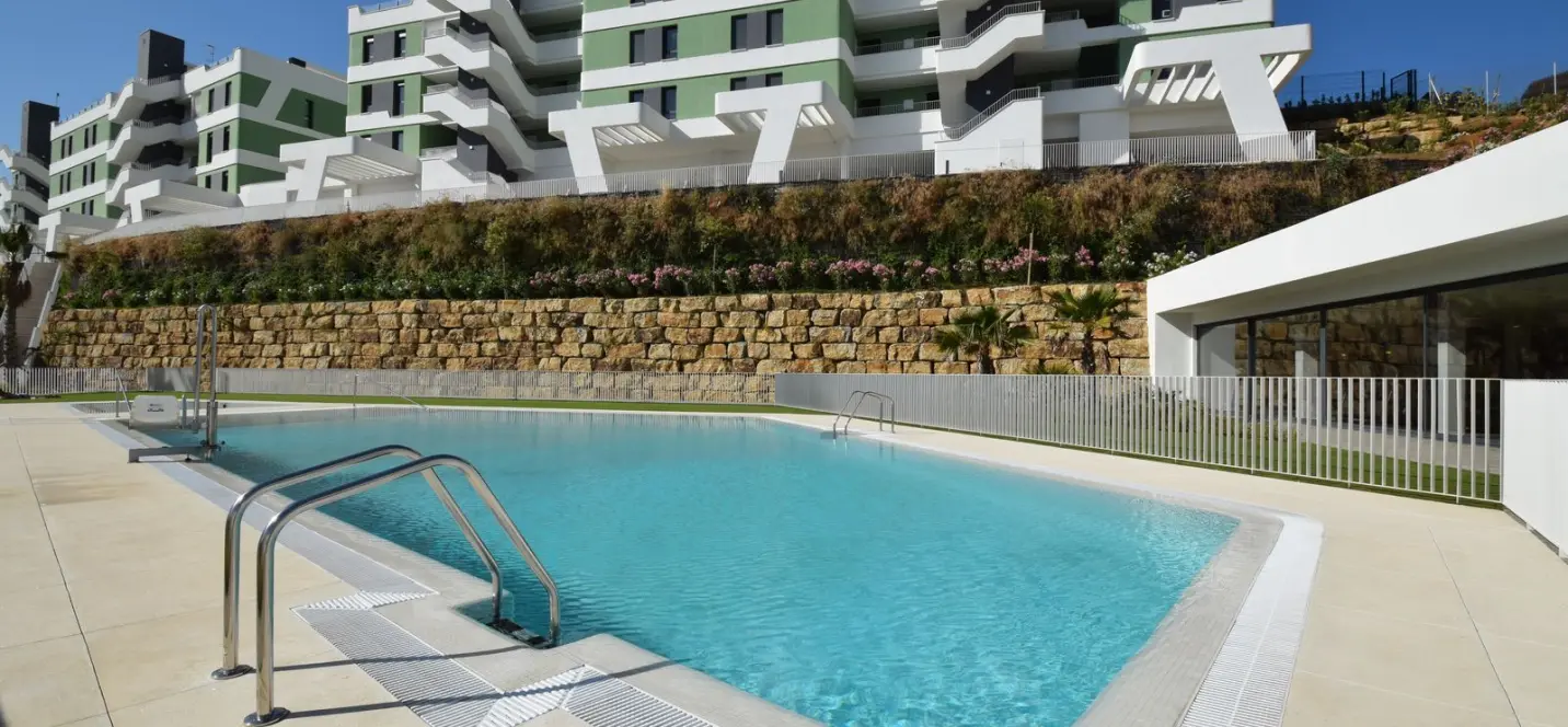 Продажа апартаментов на среднем этаже в La Cala de Mijas 2