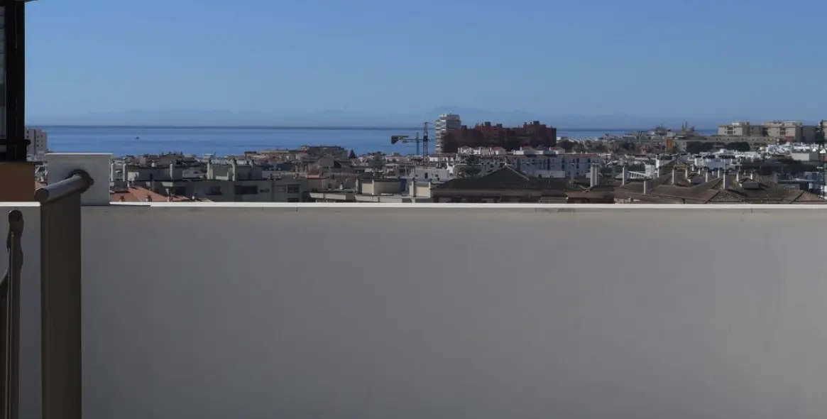 Venta de ático en Estepona 19