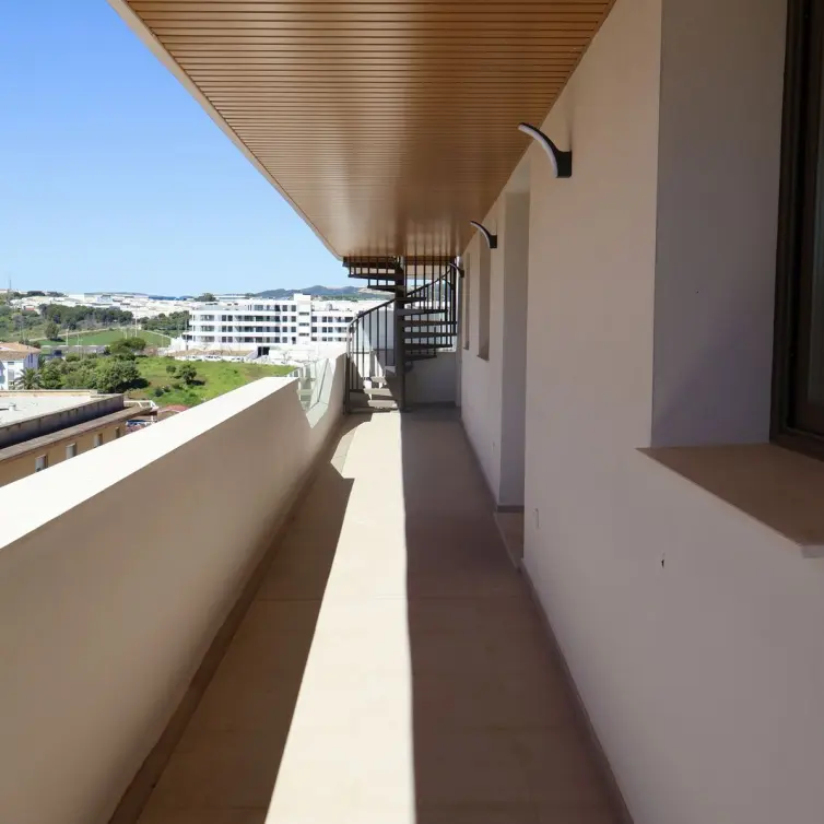 Sale of penthouse in Estepona