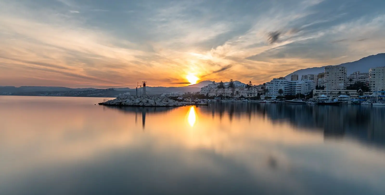 Sale of penthouse in Estepona 21