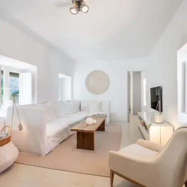 Sale of penthouse duplex in Marbella