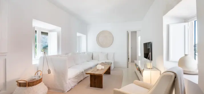 Sale of penthouse duplex in Marbella 1