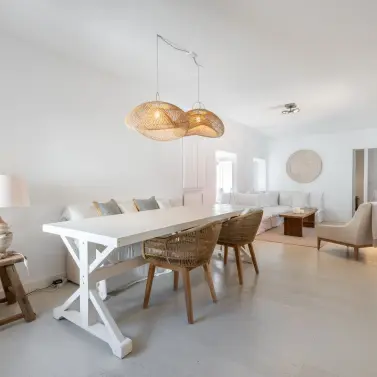 Sale of penthouse duplex in Marbella