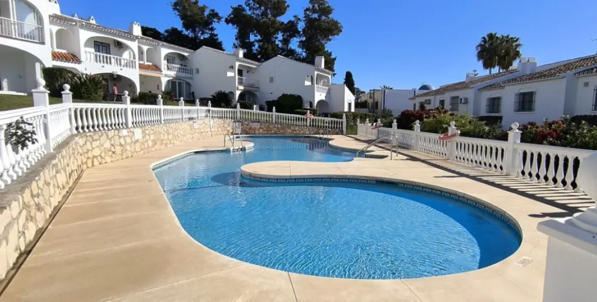 Продажа таунхауса в Riviera del Sol 3