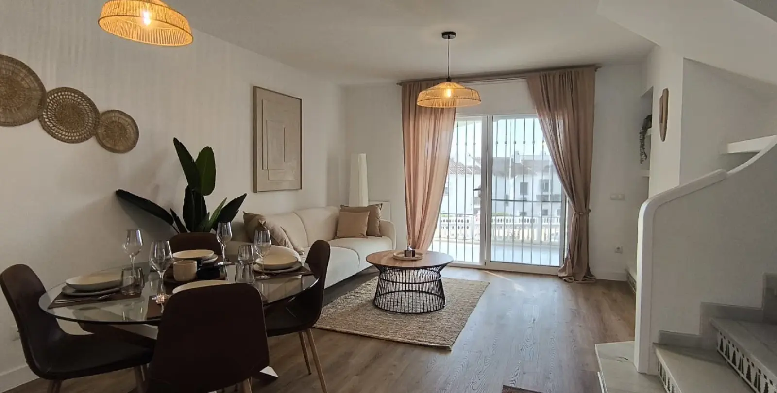 Sale of townhouse in Riviera del Sol 2