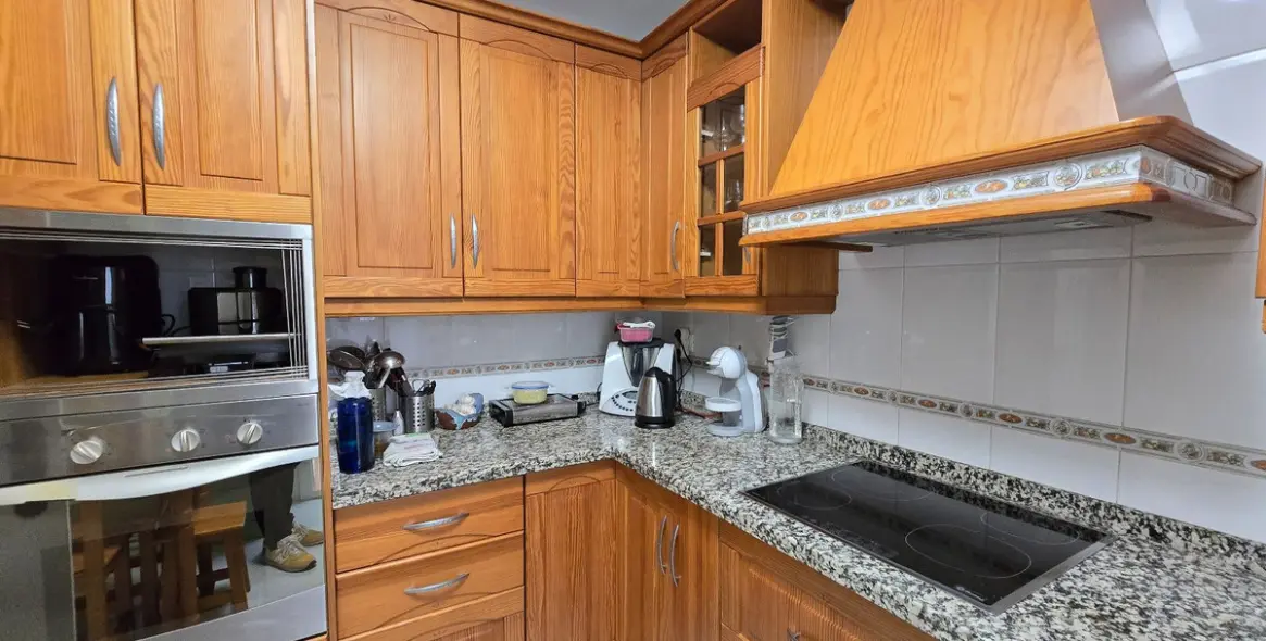 Sale of ground floor apartment in Torremolinos 4