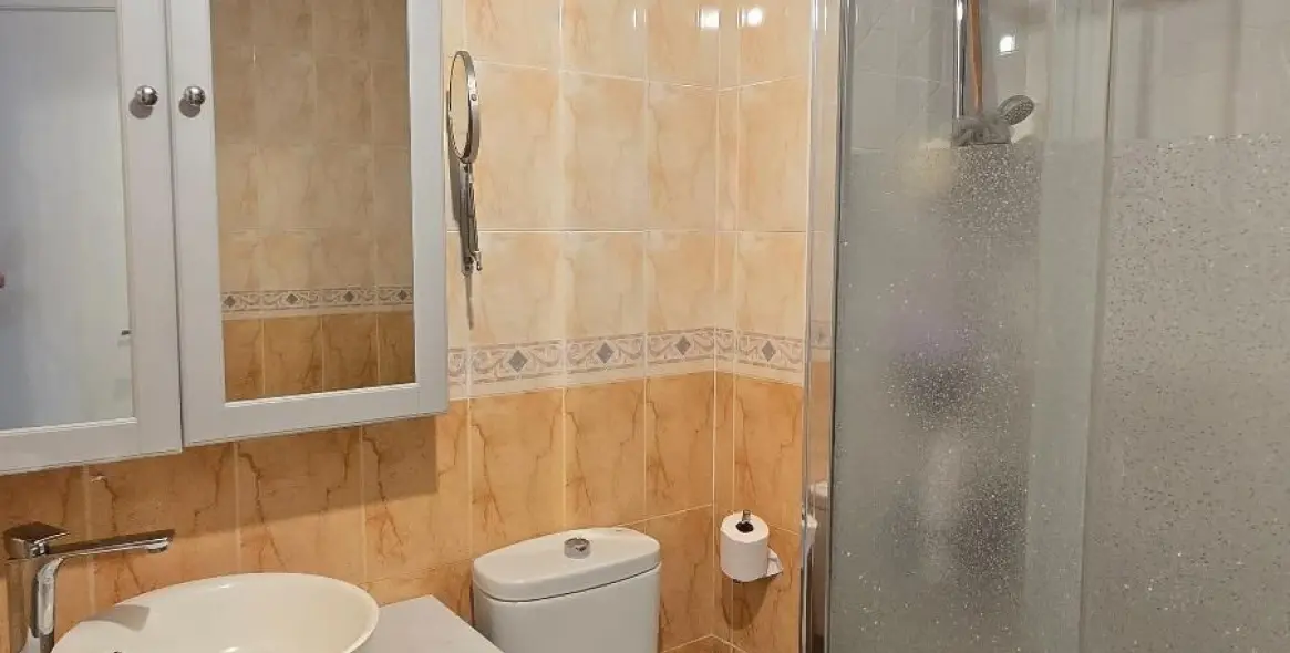 Sale of ground floor apartment in Torremolinos 18