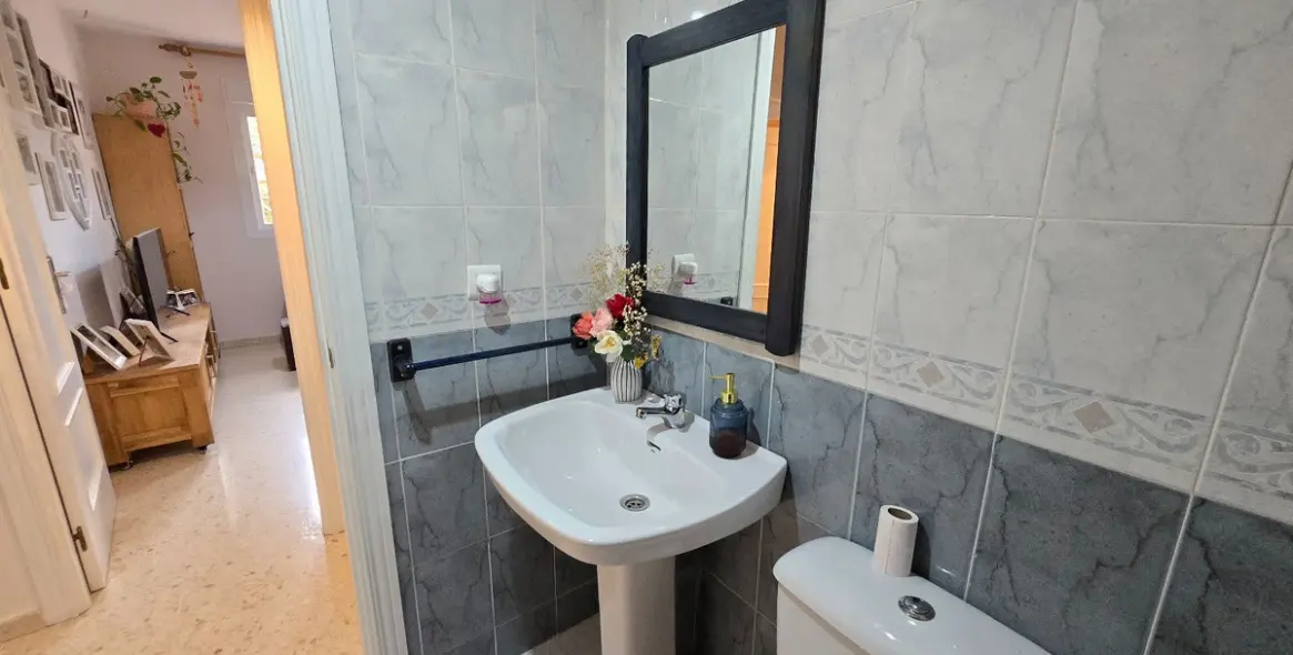 Sale of ground floor apartment in Torremolinos 24