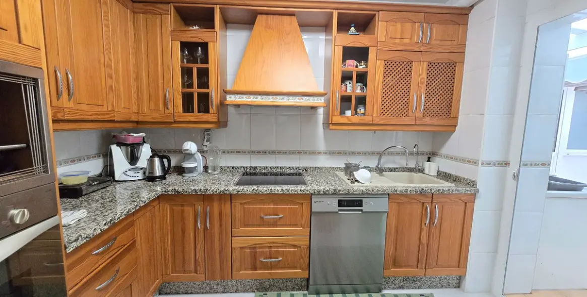 Sale of ground floor apartment in Torremolinos 40