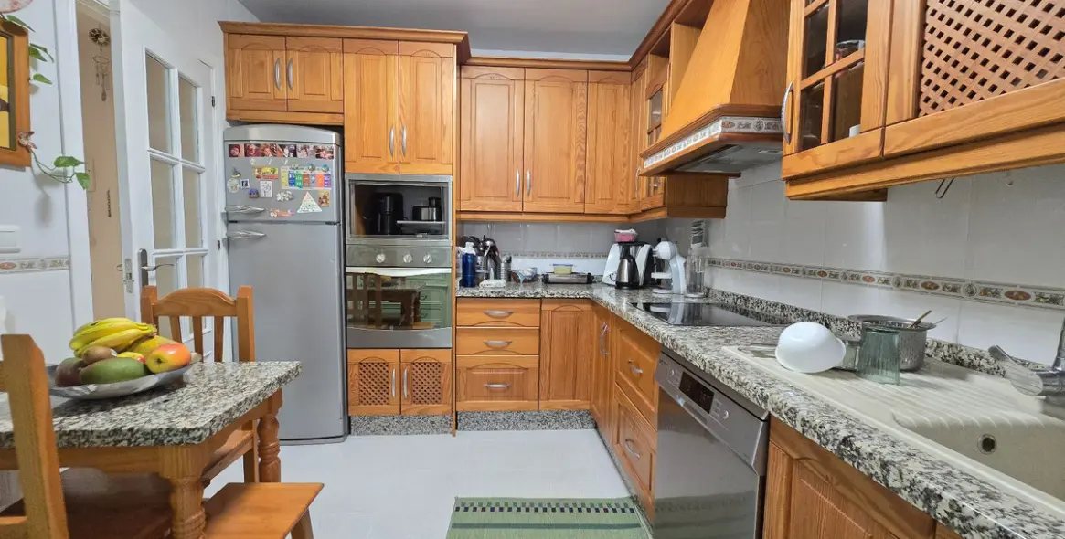 Sale of ground floor apartment in Torremolinos 41