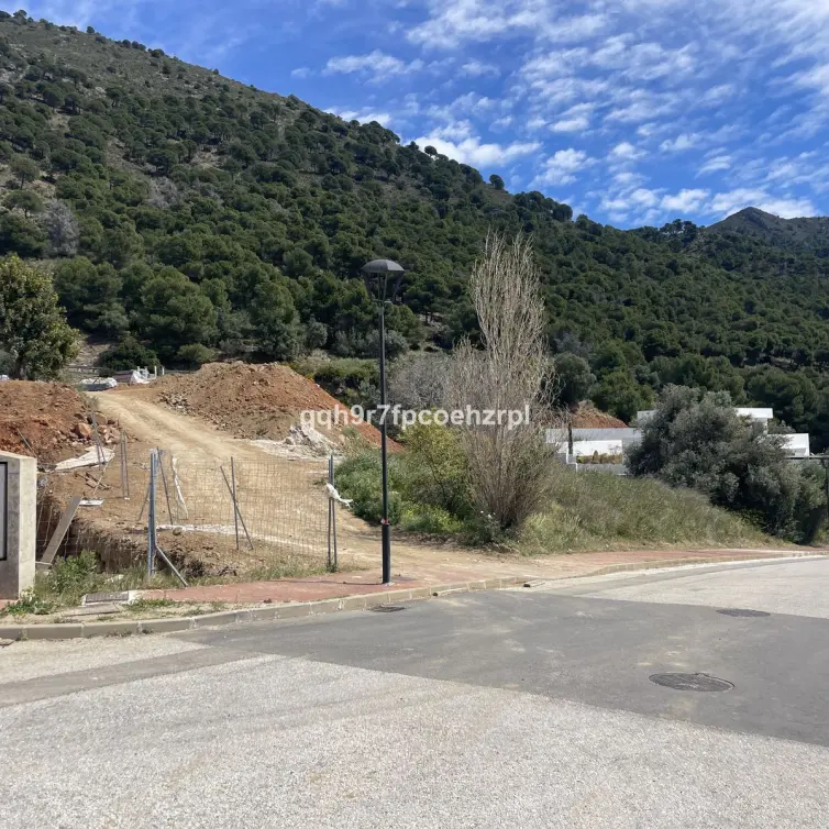 Venta de parcela residencial en Mijas