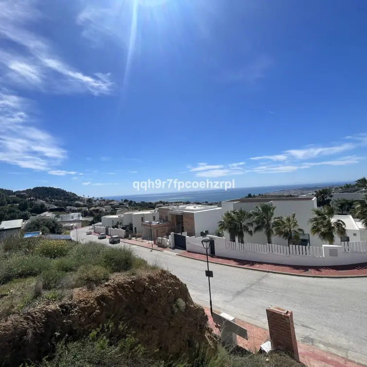Venta de parcela residencial en Mijas