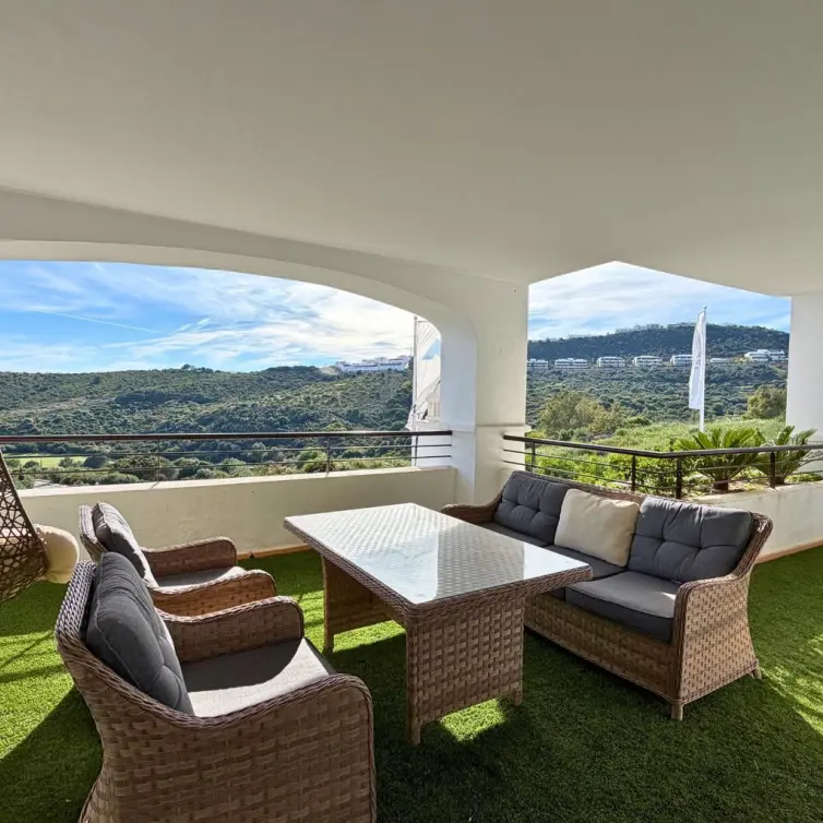 Venta de apartamento en planta media en Casares Playa