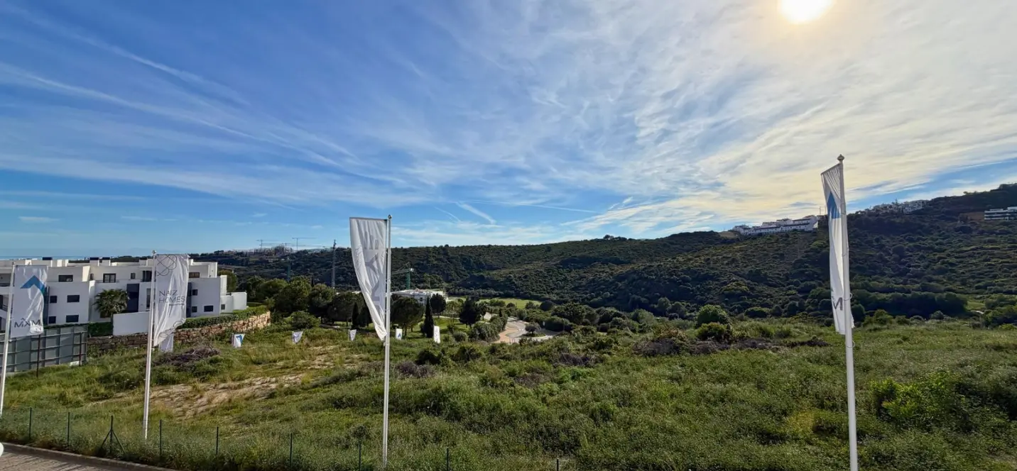 Venta de apartamento en planta media en Casares Playa 1