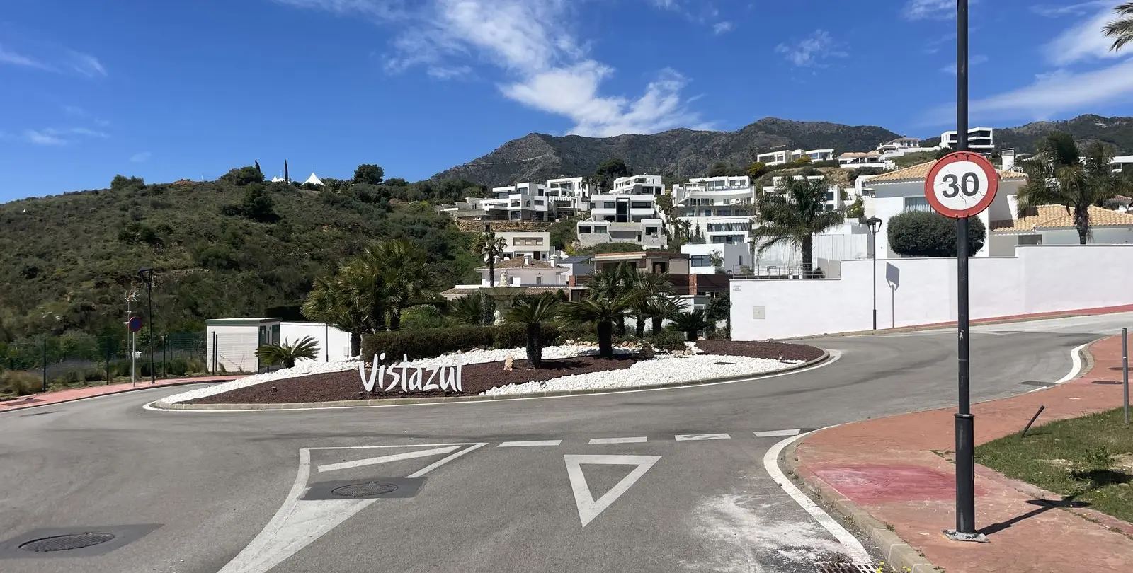Sale of residential plot in Mijas 14