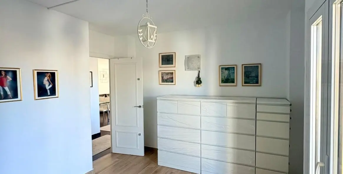 Venta de apartamento en planta media en Fuengirola 15