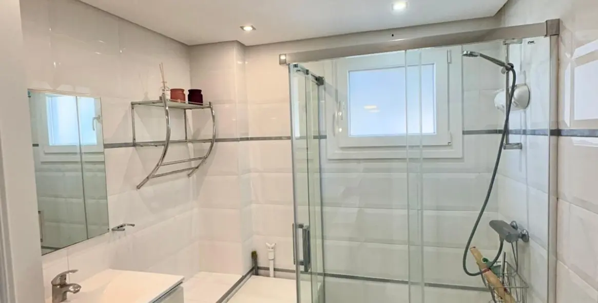 Venta de apartamento en planta media en Fuengirola 19