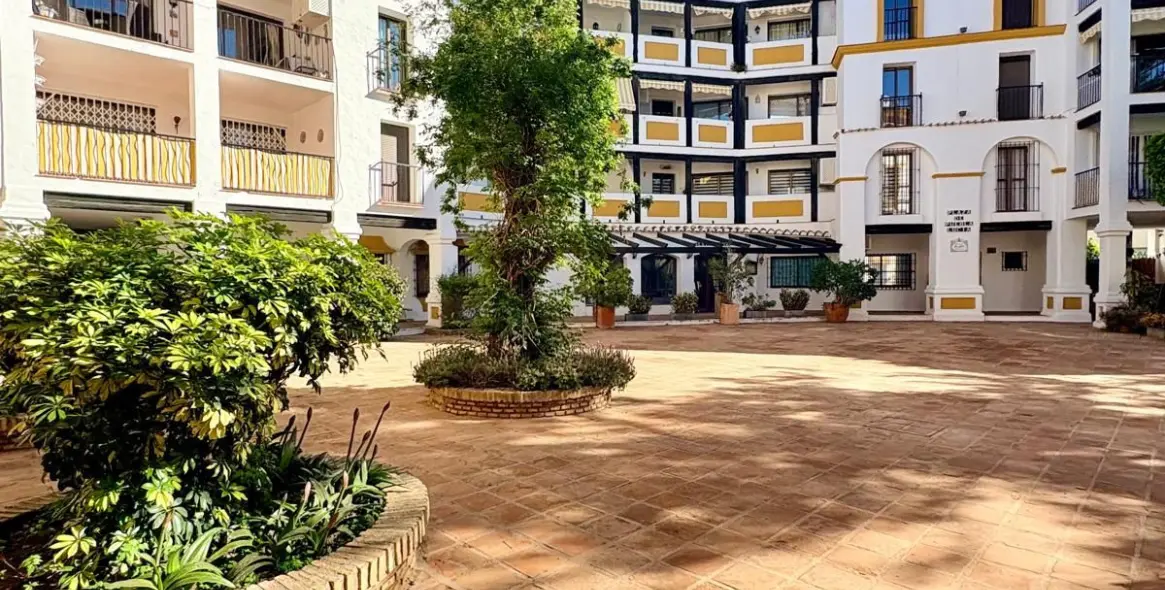 Venta de apartamento en planta media en Fuengirola 23