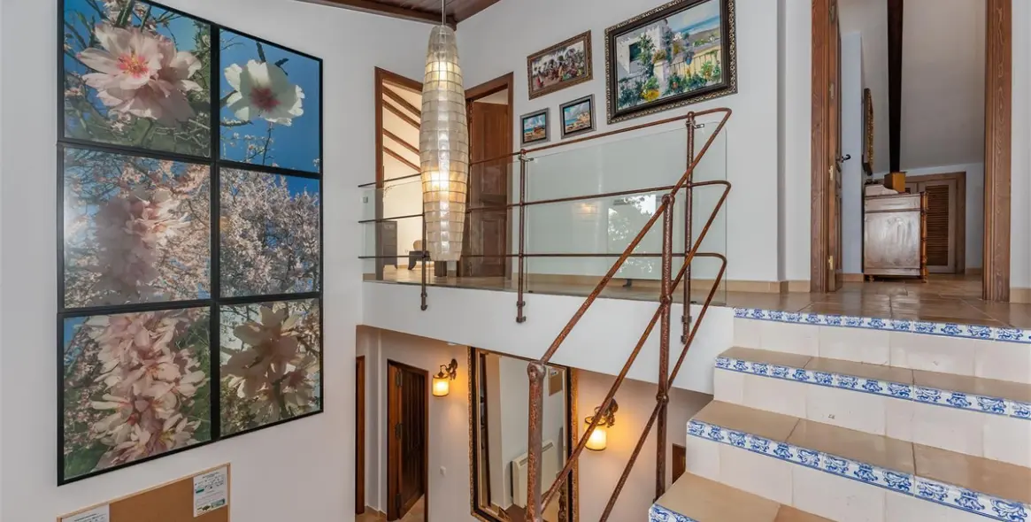 Sale of detached villa in Alhaurín el Grande 18